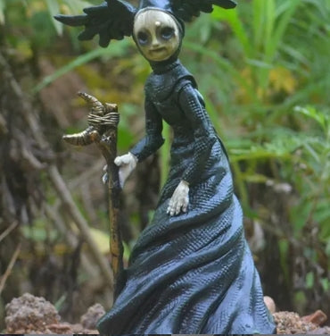 Halloween Witch Resin Garden Décor — Handcrafted Seasonal Sculpture
